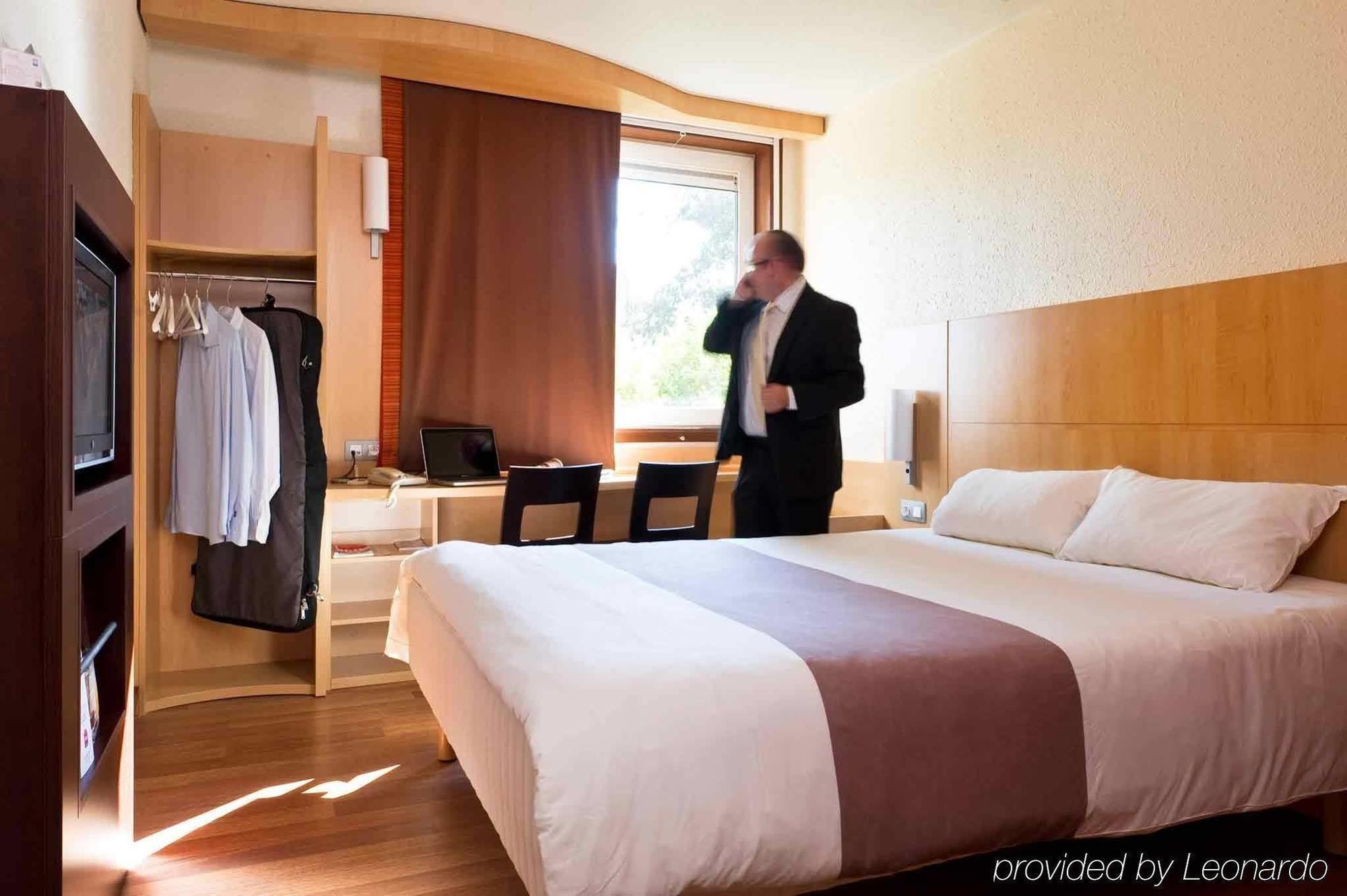 Ibis Hotel Brussels Expo Atomium Jette Bagian luar foto